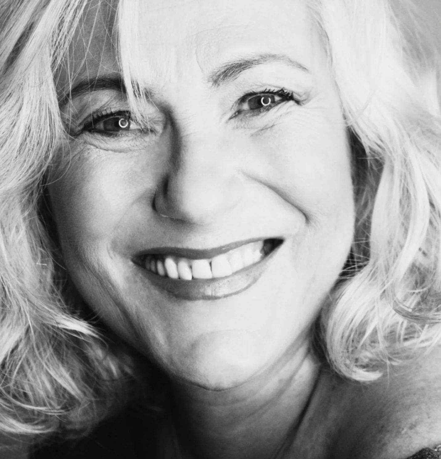 Retrato de Pilar Blanco sonriendo